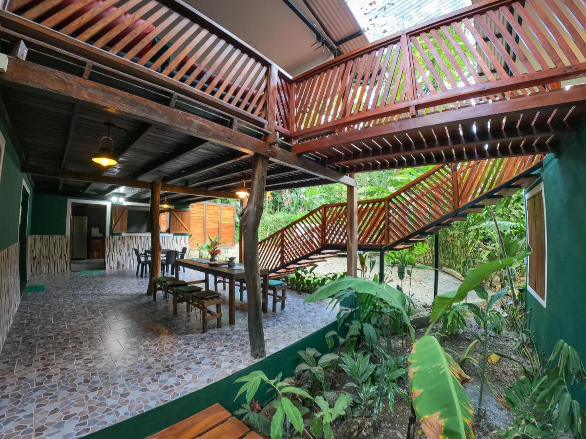 Hotel Boutique The Green Jungle House Puerto Viejo de Talamanca ภายนอก รูปภาพ