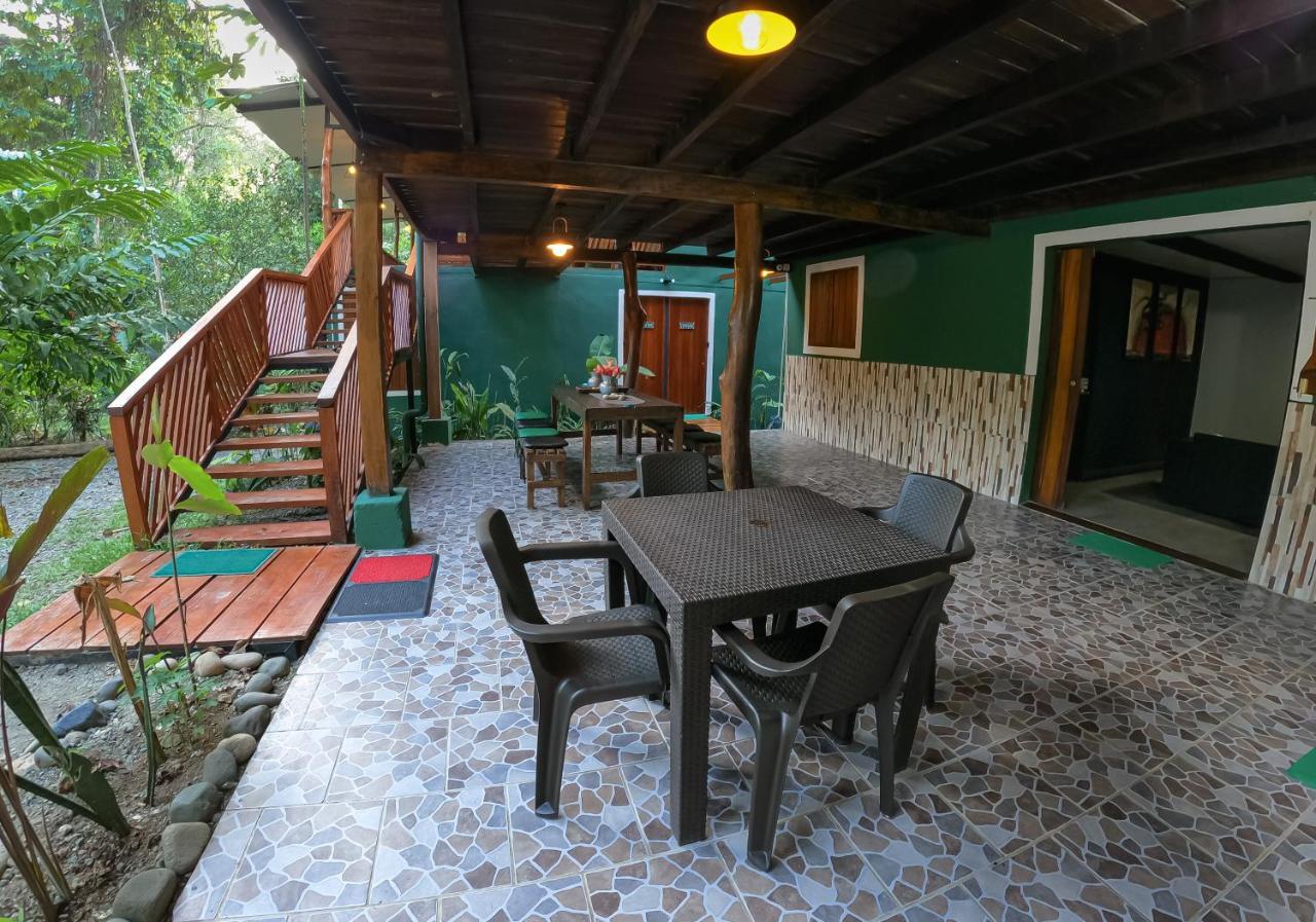 Hotel Boutique The Green Jungle House Puerto Viejo de Talamanca ภายนอก รูปภาพ