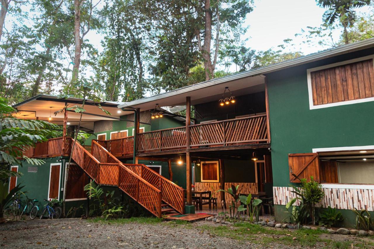 Hotel Boutique The Green Jungle House Puerto Viejo de Talamanca ภายนอก รูปภาพ