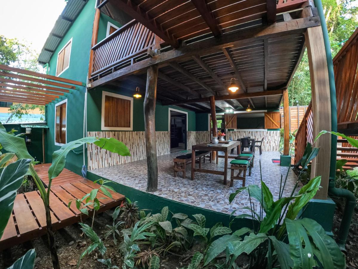 Hotel Boutique The Green Jungle House Puerto Viejo de Talamanca ภายนอก รูปภาพ