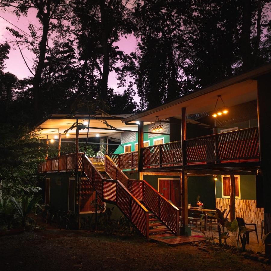 Hotel Boutique The Green Jungle House Puerto Viejo de Talamanca ภายนอก รูปภาพ