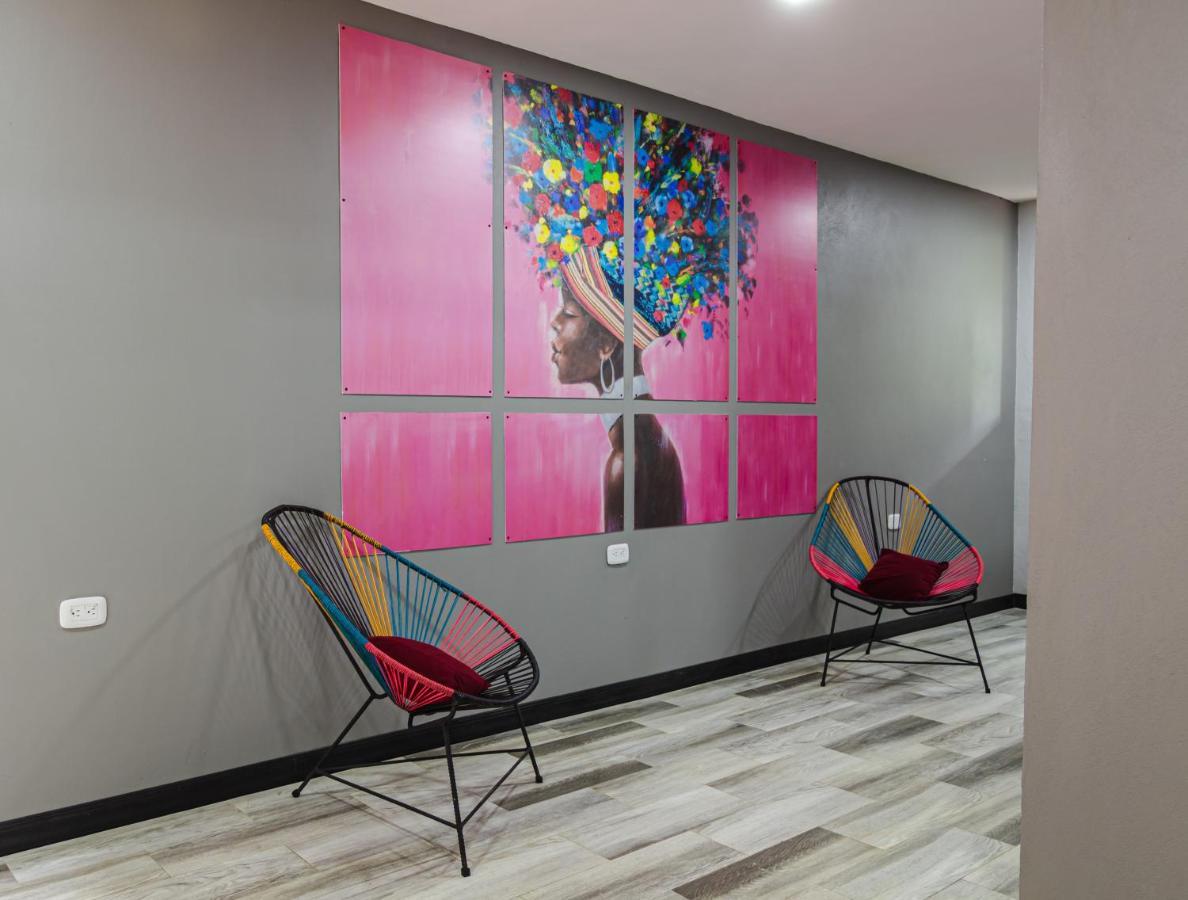Hotel Boutique The Green Jungle House Puerto Viejo de Talamanca ภายนอก รูปภาพ