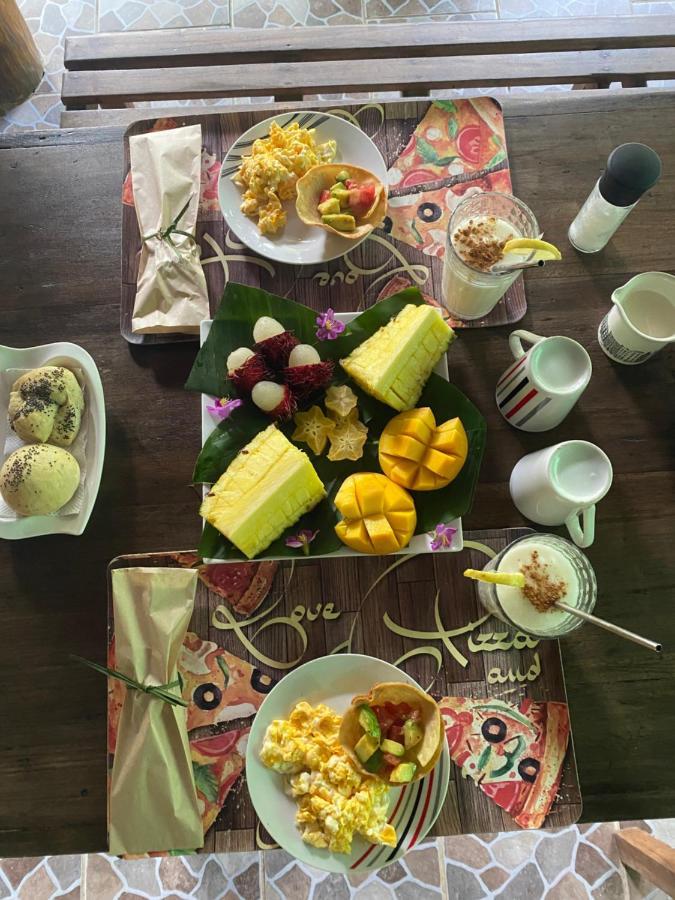 Hotel Boutique The Green Jungle House Puerto Viejo de Talamanca ภายนอก รูปภาพ